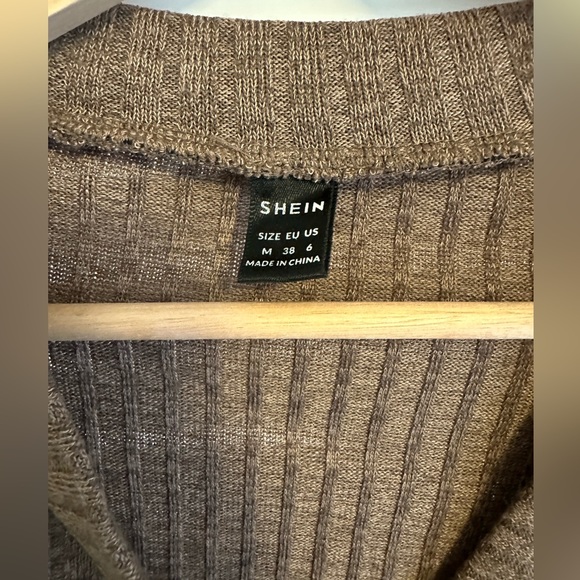 Cropped long sleeve cardigan - Picture 4 of 5